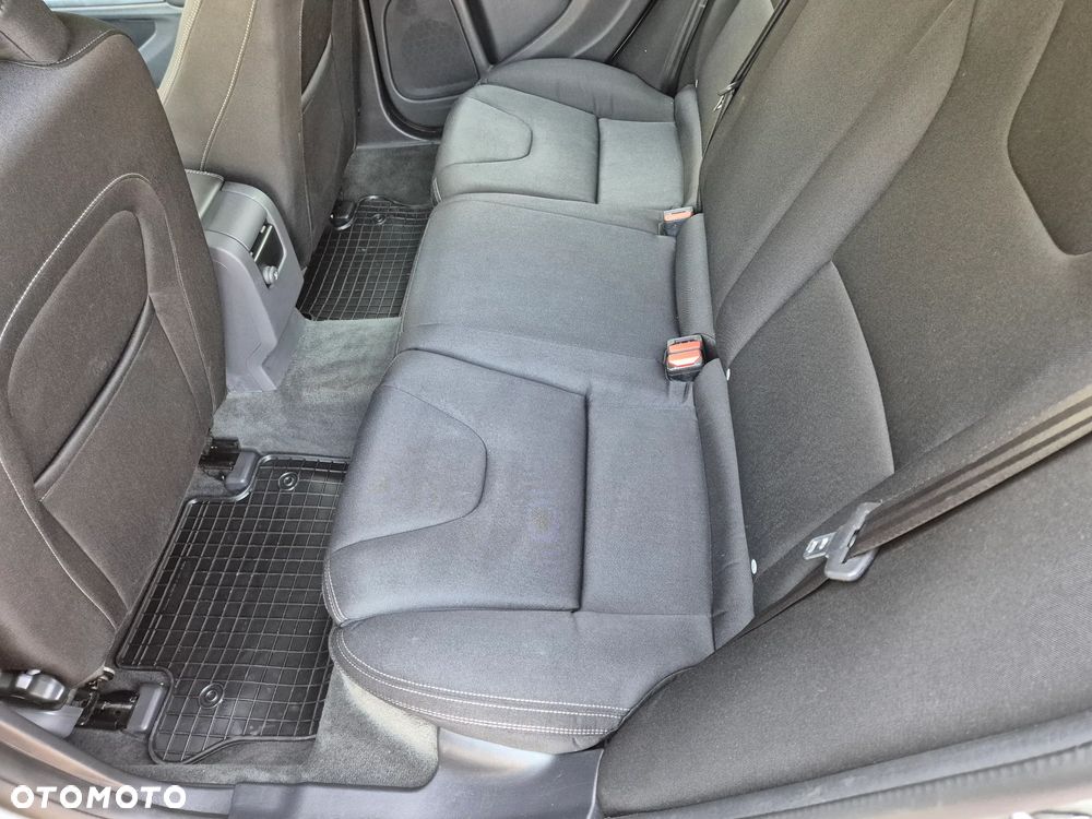 Volvo V60 D2 Drive-E Momentum - 20