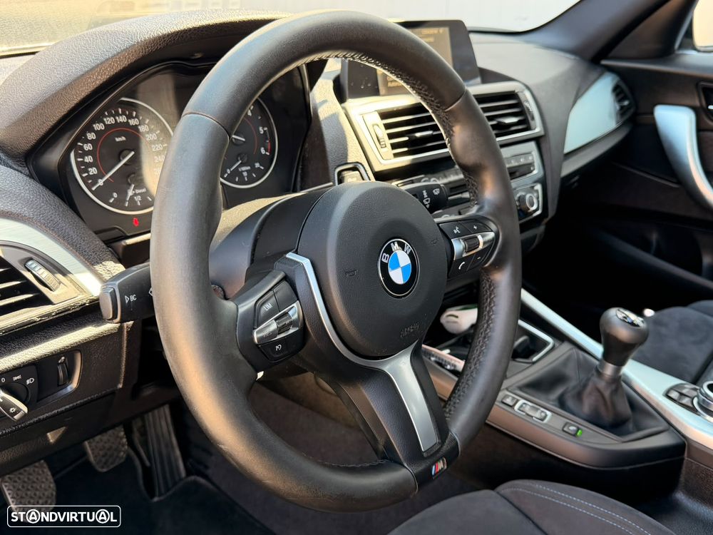 BMW 116 d Pack M - 14