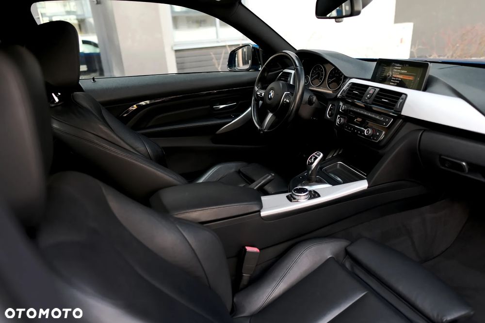 BMW Seria 4 435i M Sport - 34