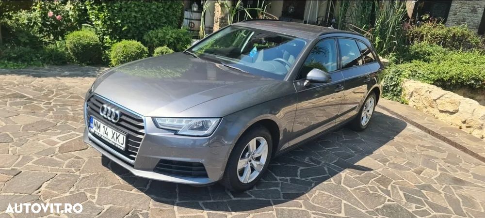 Audi A4 - 24