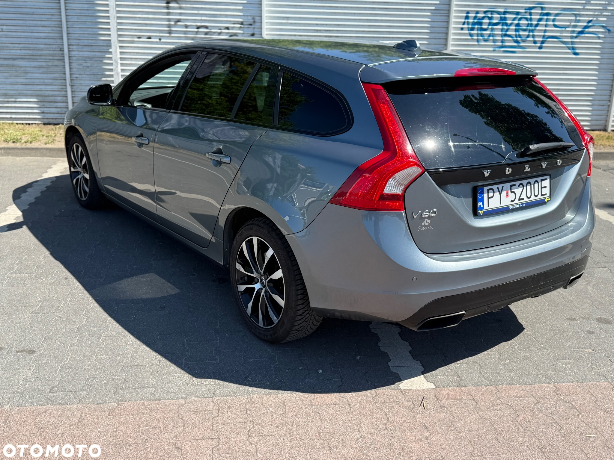 Volvo V60 D3 Drive-E Momentum - 12