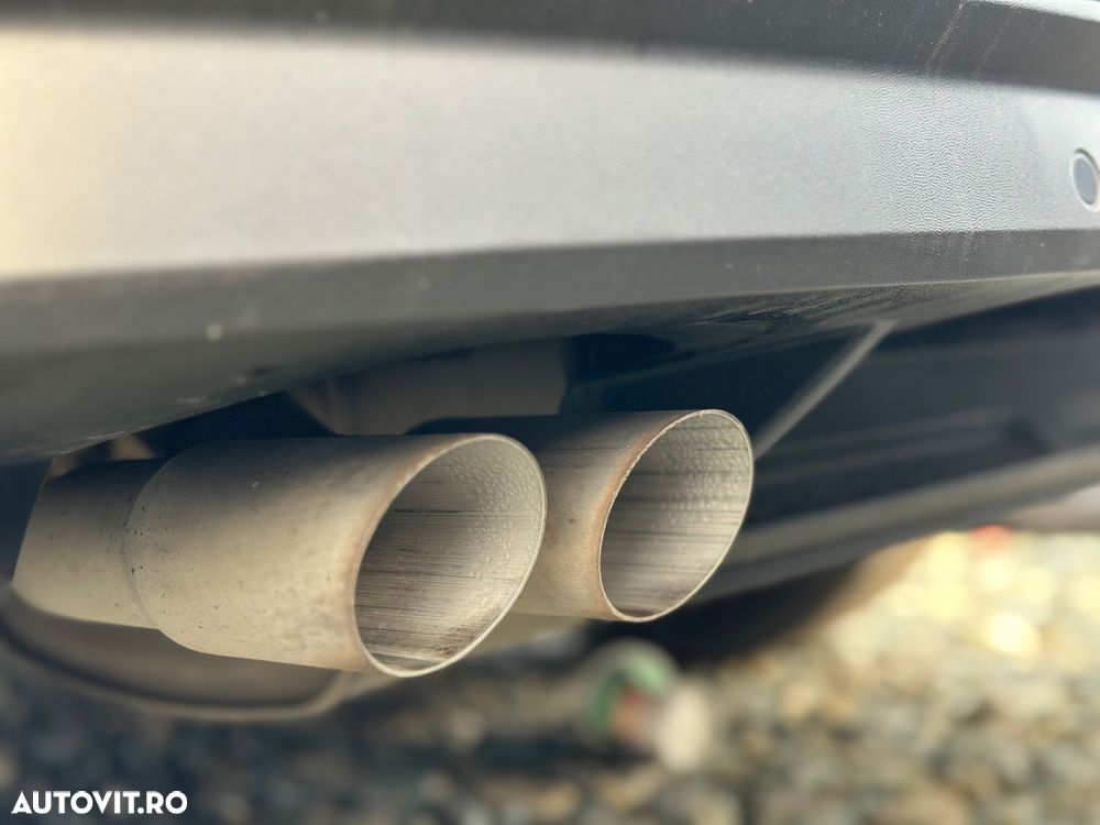 Volkswagen Tiguan Allspace 2.0 TDI SCR Comfortline - 14