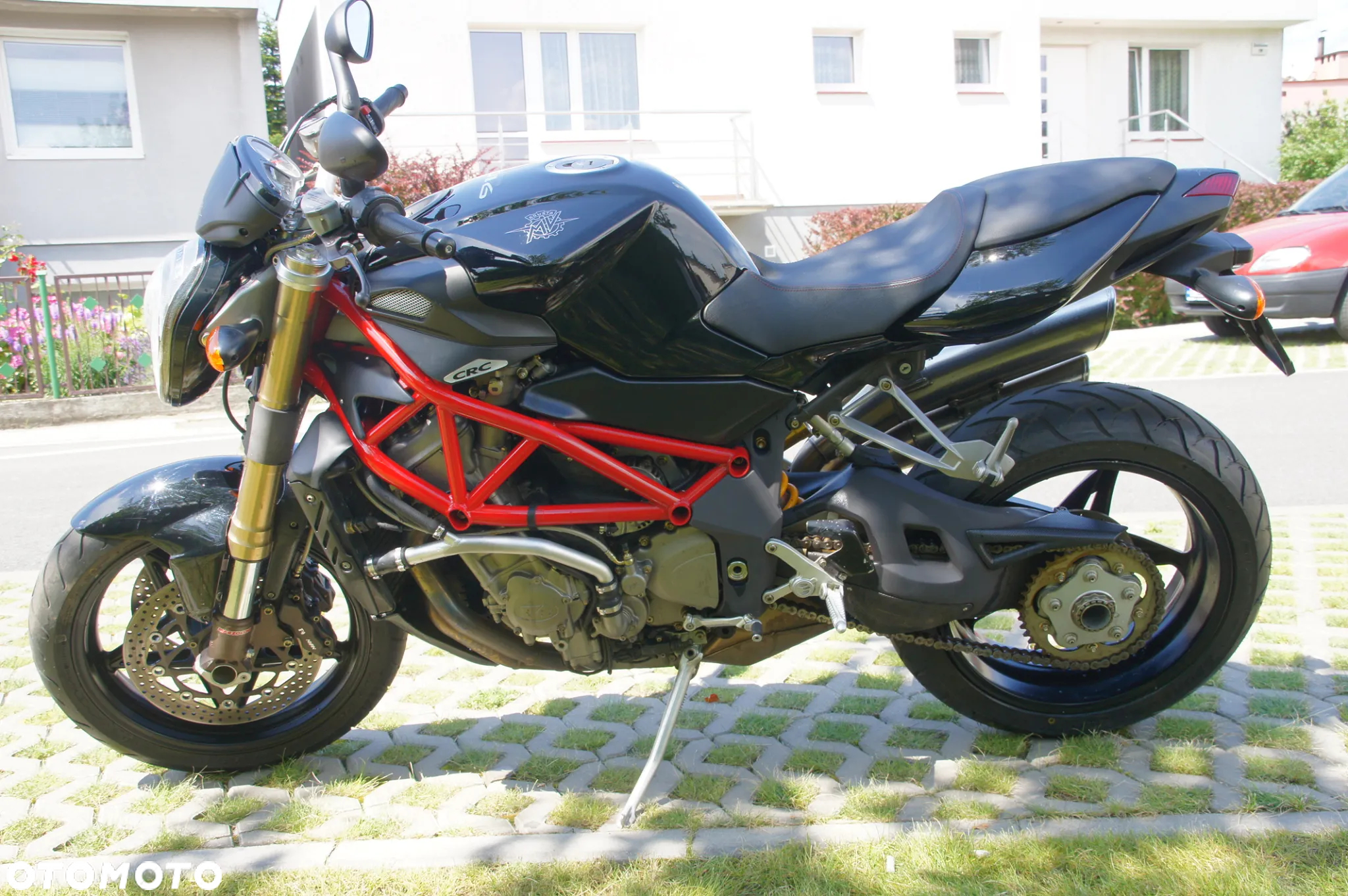 MV AGUSTA Brutale - 4