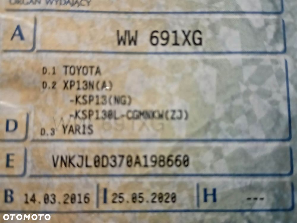 Toyota Yaris - 19