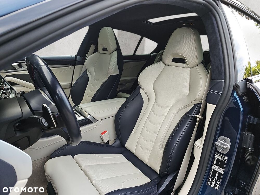 BMW Seria 8 - 13