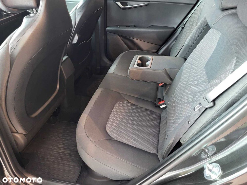 Kia Niro - 30