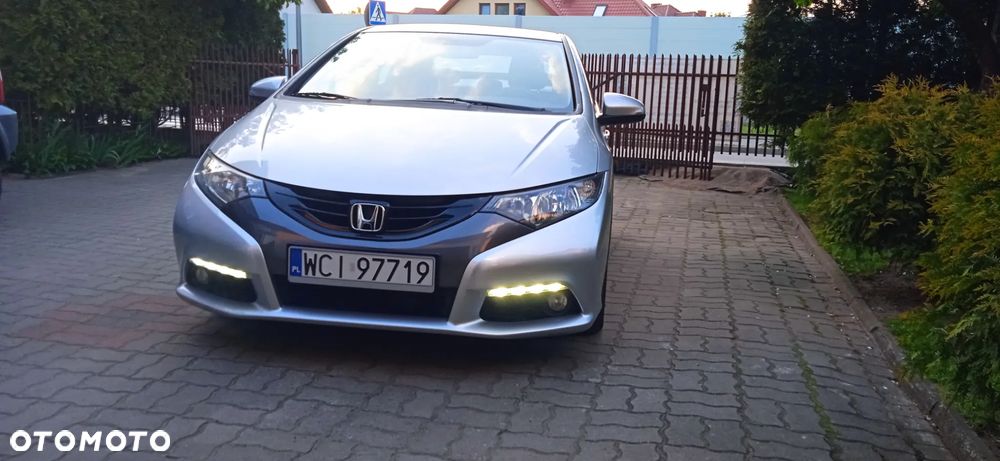 Honda Civic 1.4 i-VTEC Sport - 9