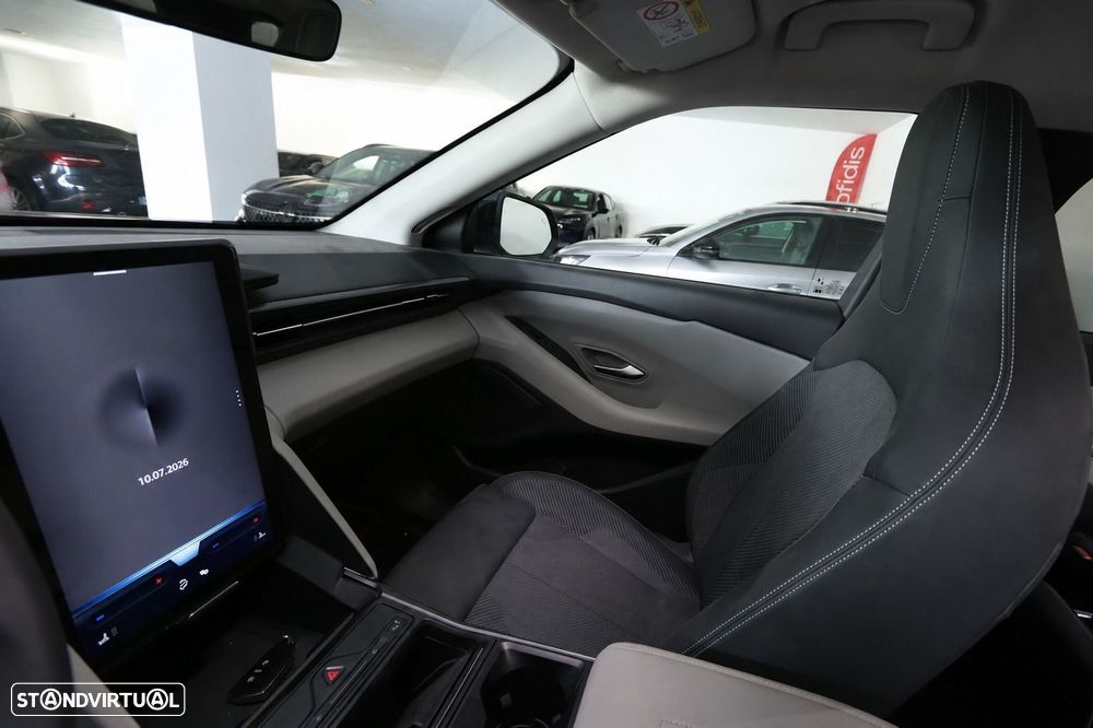 Ford Explorer 79 kWh Premium - 24