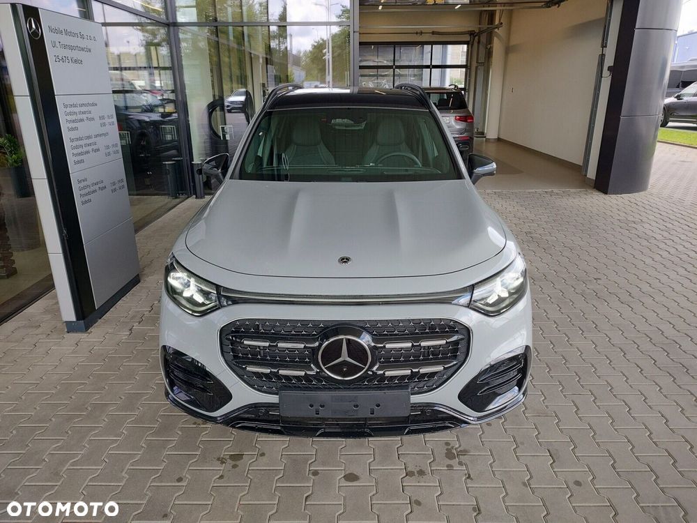 Mercedes-Benz GLB - 3