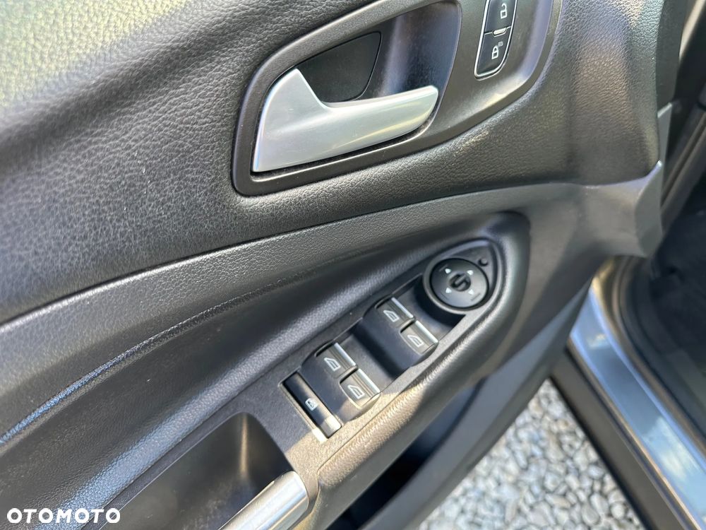 Ford Kuga 1.5 EcoBoost FWD Titanium ASS - 9