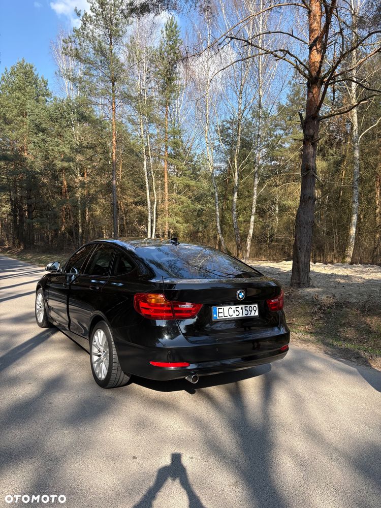 BMW Seria 3 320d - 5