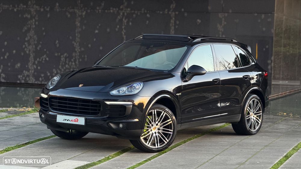 Porsche Cayenne S Hybrid Tiptronic S - 42