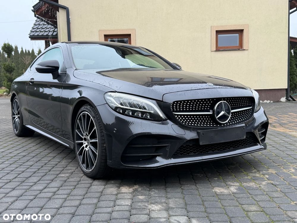 Mercedes-Benz Klasa C 200 9G-TRONIC AMG Line - 6