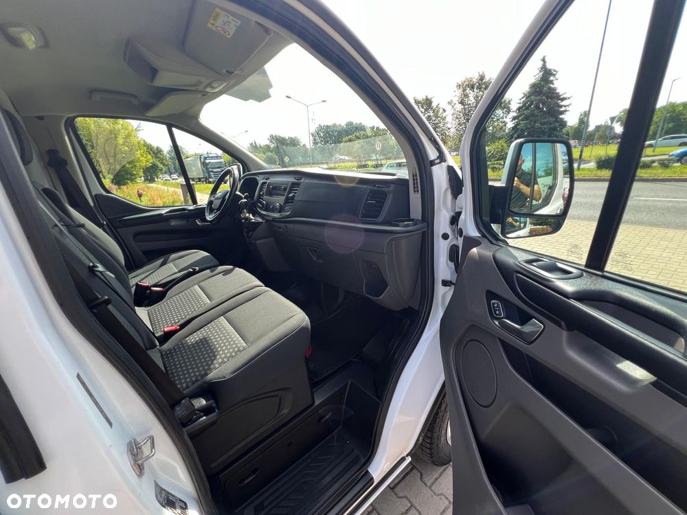 Ford TRANSIT CUSTOM 2,0 TDCI 130KM L1 ZABUDOWA WARSZTATOWA - 39