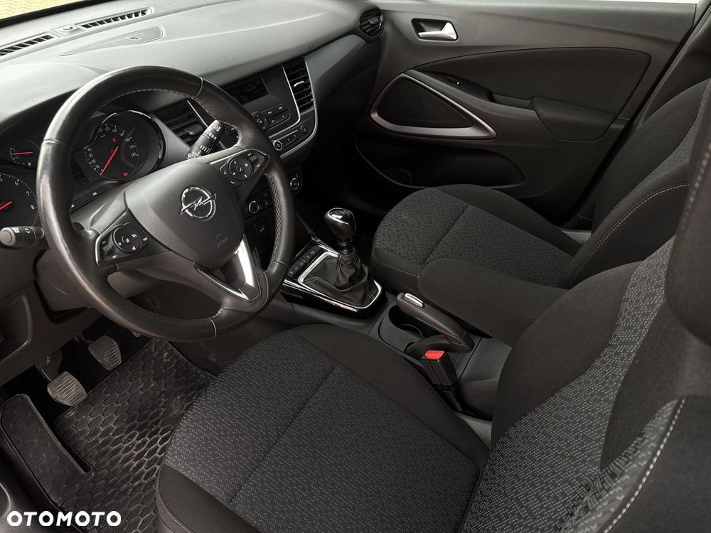 Opel Crossland 1.2 T - 9