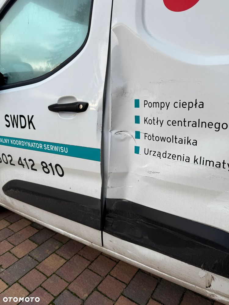 Opel OPEL COMBO E - 3