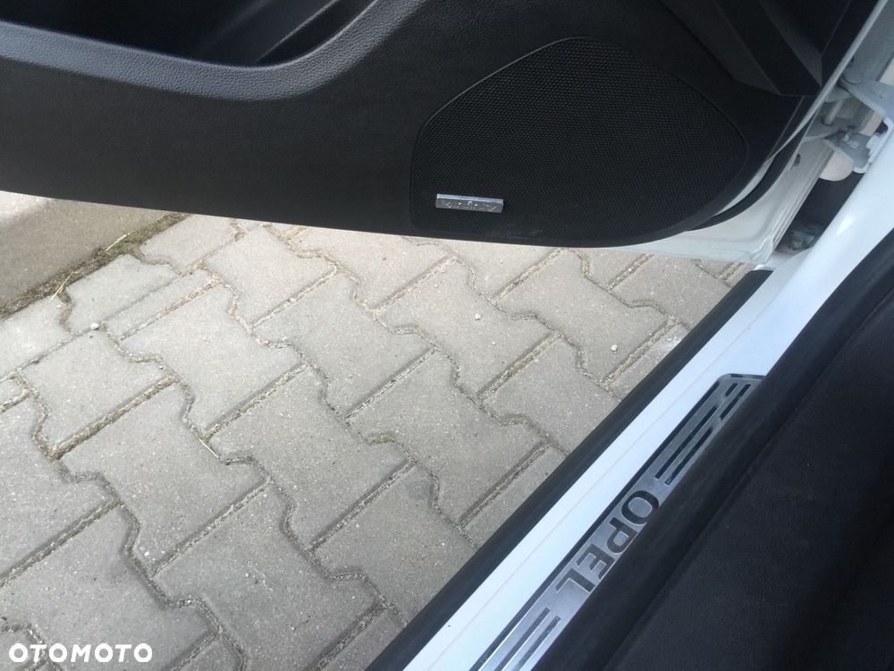 Opel Insignia 2.0 CDTI Cosmo - 22