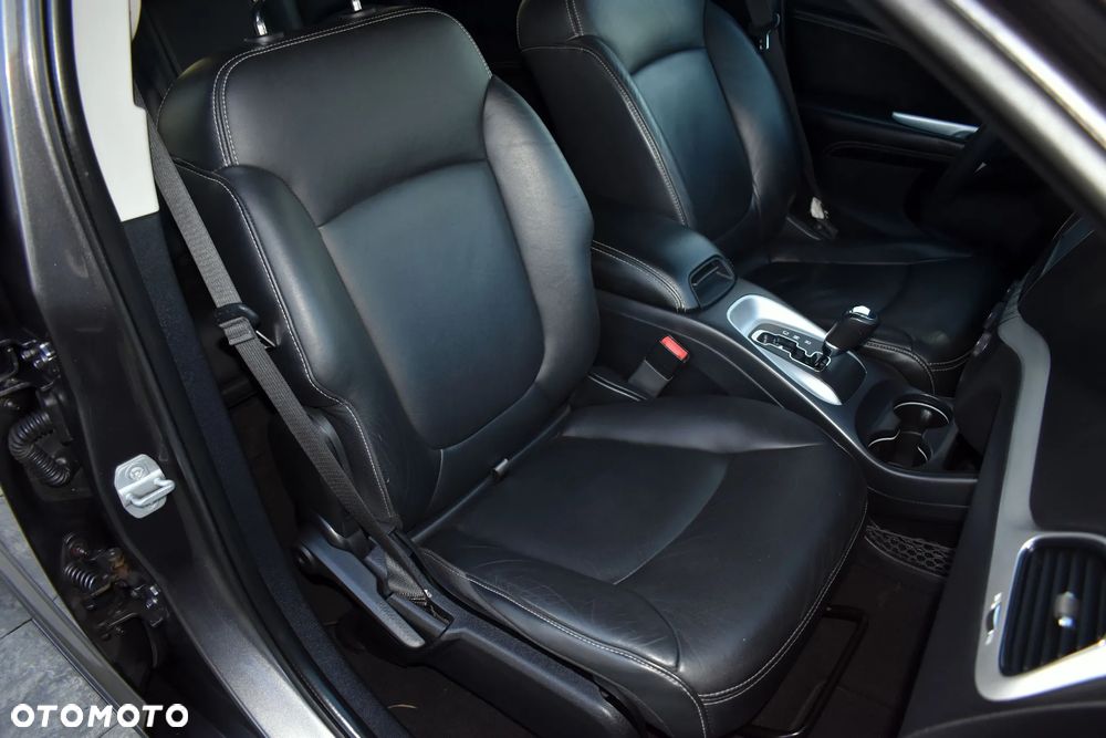 Fiat Freemont 2.0 Multijet 16V DPF Automatik Allrad Black Code - 33