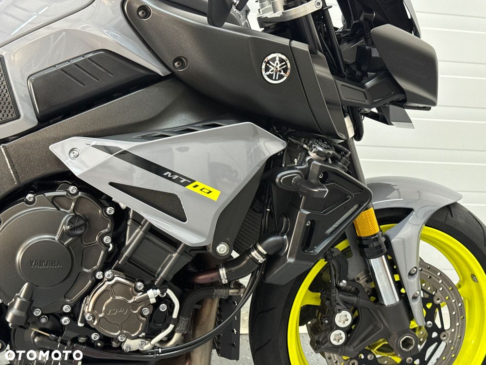 Yamaha MT - 11