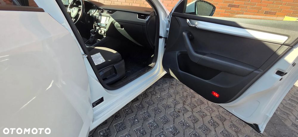 Skoda Octavia 2.0 TDI Style - 9
