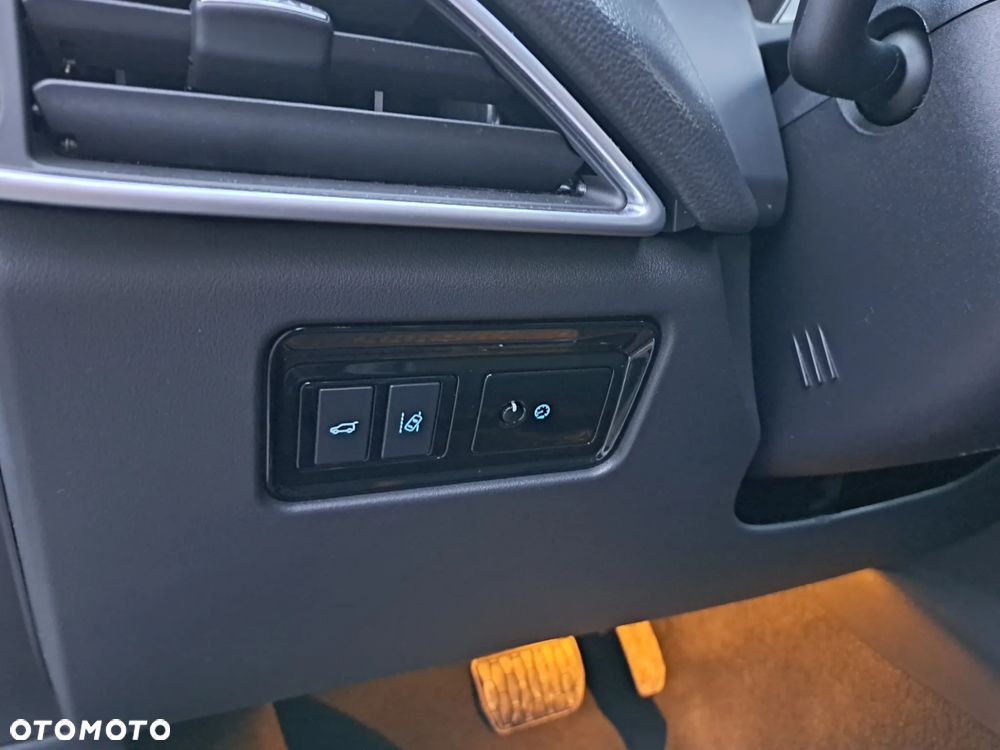 Jaguar F-Pace 2.0 i4P AWD R-Sport - 22