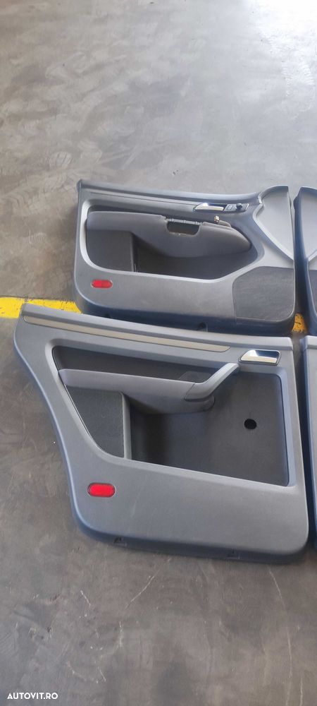 Set fete usi volkswagen vw touran 1T2 2010 - 4