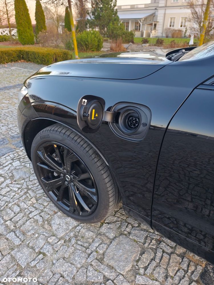 Volvo XC 60 T6 Plug-In Hybrid AWD Ultra Dark - 12