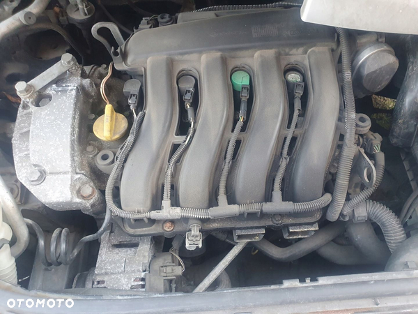 Silnik kompletny renault megane II k4m7/60 183 tys przebiegu