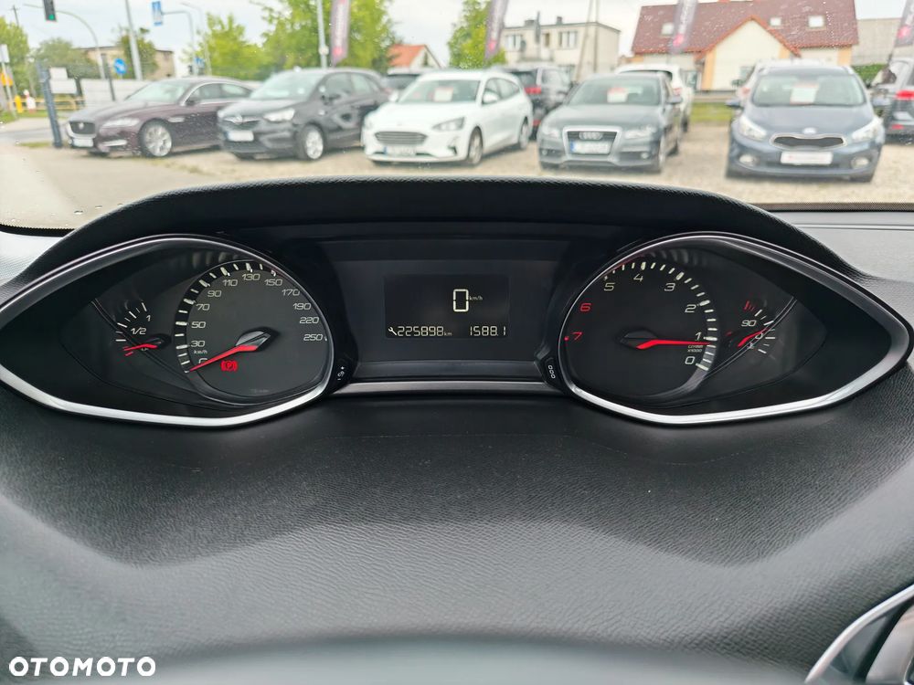 Peugeot 308 1.2 PureTech Active S&S - 16