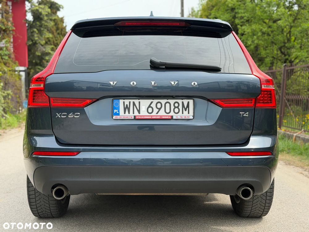 Volvo XC 60 T4 Momentum Pro - 2
