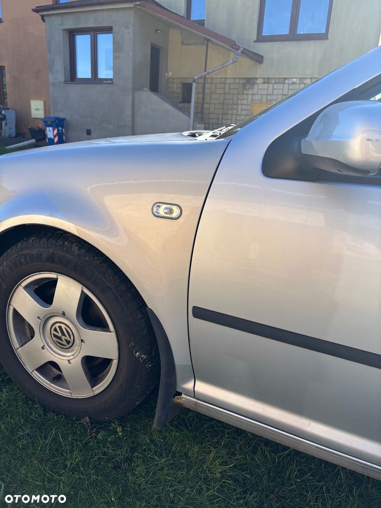 Volkswagen Golf IV 1.6 Basis - 3