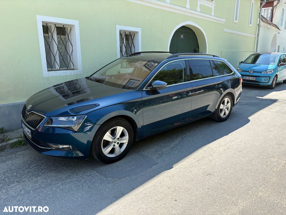 Skoda Superb 1.6 TDI Ambition - 4