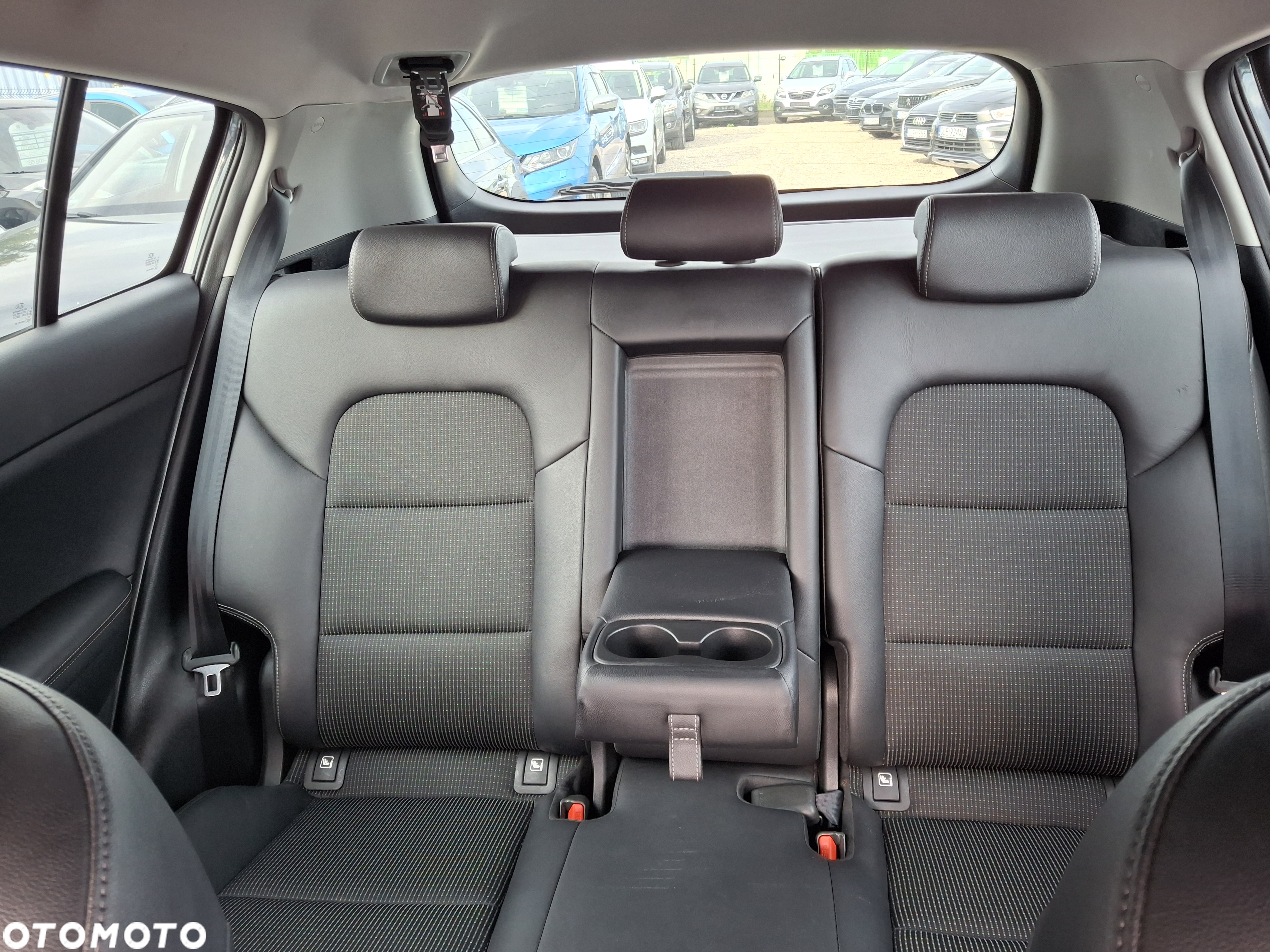 Kia Sportage 1.6 CRDI AWD DCT PLATINUM - 19