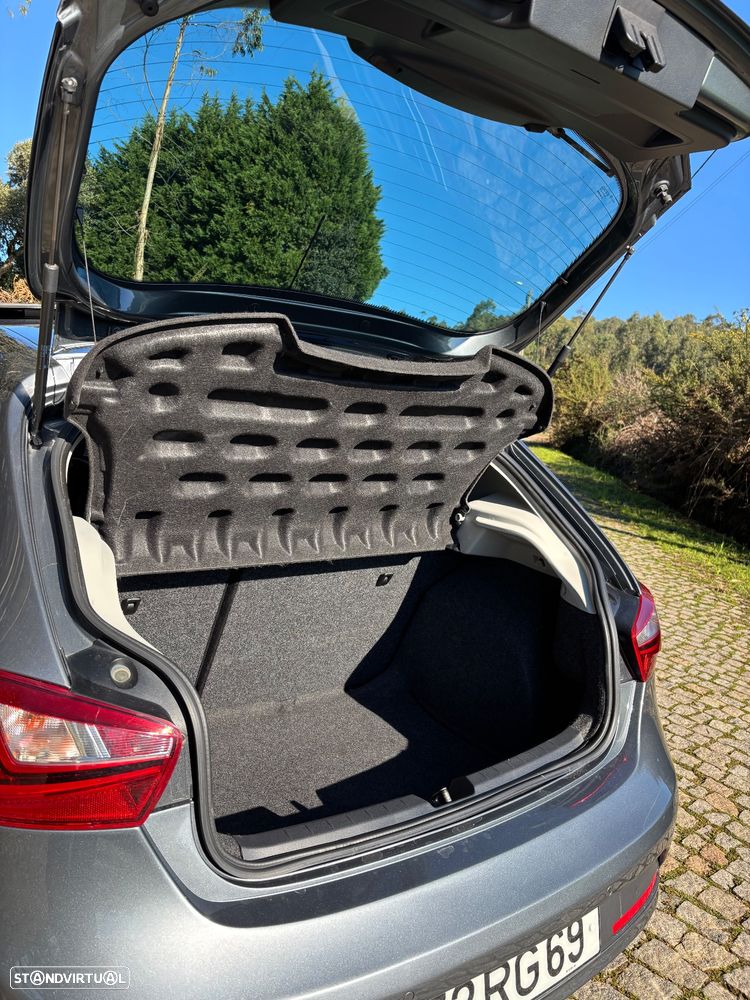 SEAT Ibiza 1.0 TSI FR - 11