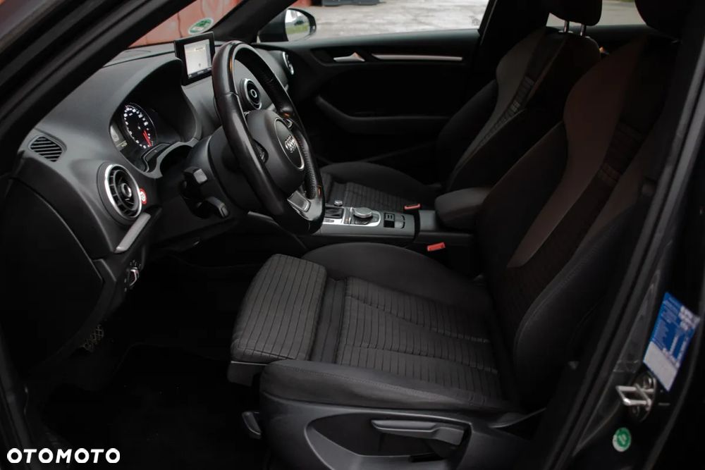 Audi A3 Sportback 1.6 TDI (clean diesel) S tronic S line Sportpaket - 18