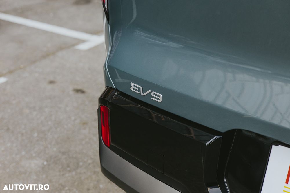 Kia EV9 - 11