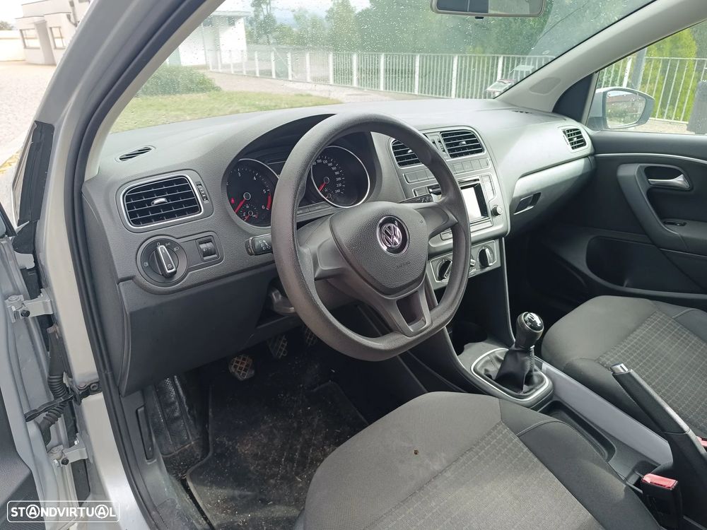 VW Polo 1.4 TDI (Blue Motion ) Comfortline - 15