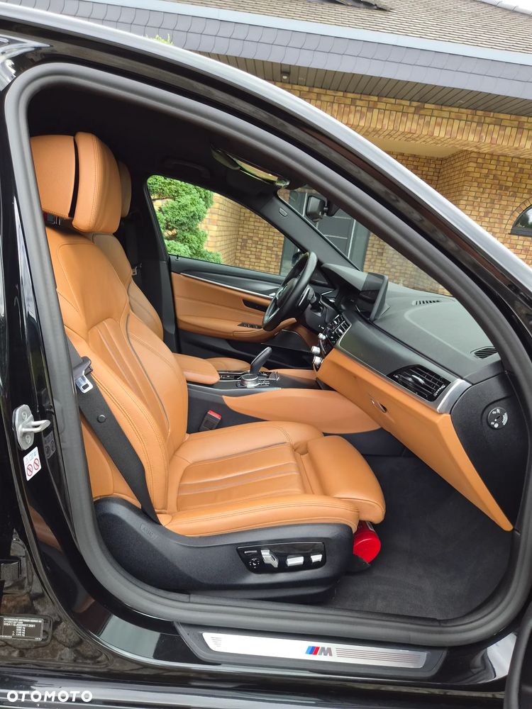 BMW Seria 5 530i xDrive mHEV M Sport sport - 4