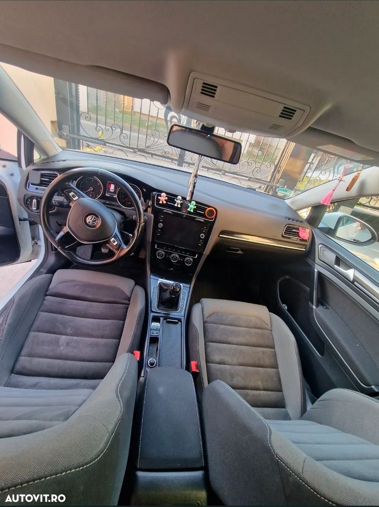 Volkswagen Golf 2.0 TDI 4Motion Highline - 4