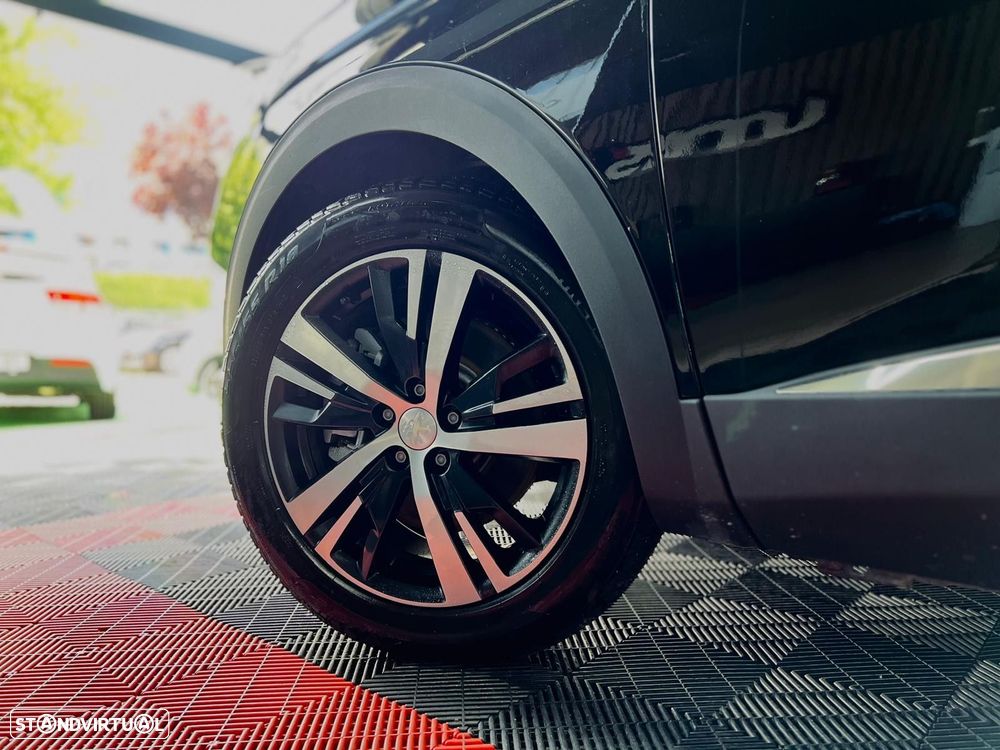 Peugeot 3008 1.6 Hybrid Allure e-EAT8 - 13