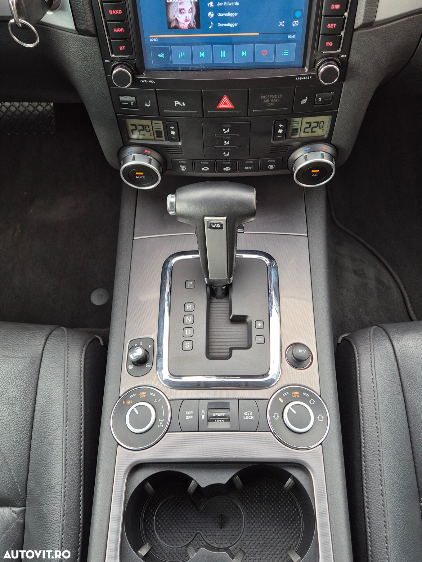 Volkswagen Touareg 3.0 V6 TDI Aut. - 27