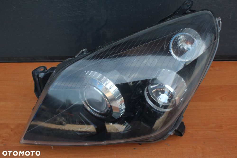 LAMPA LEWA PRZEDNIA OPEL ASTRA H XENON EUROPA - 1