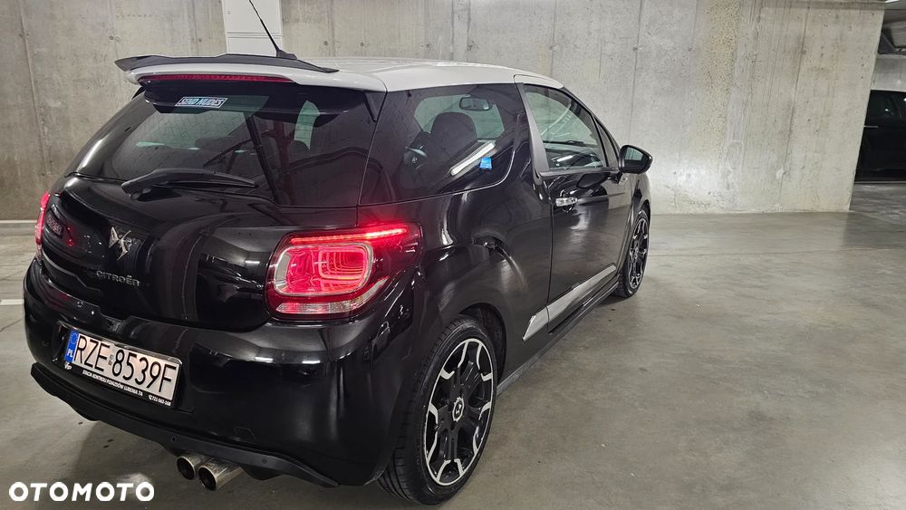 Citroën DS3 THP 165 Start & Stop SportChic - 11