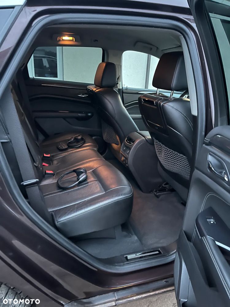 Cadillac SRX 3.6 V6 AWD Sport Luxury - 26