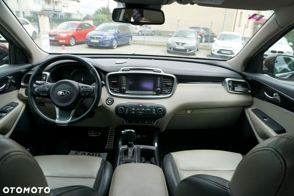 Kia Sorento - 15