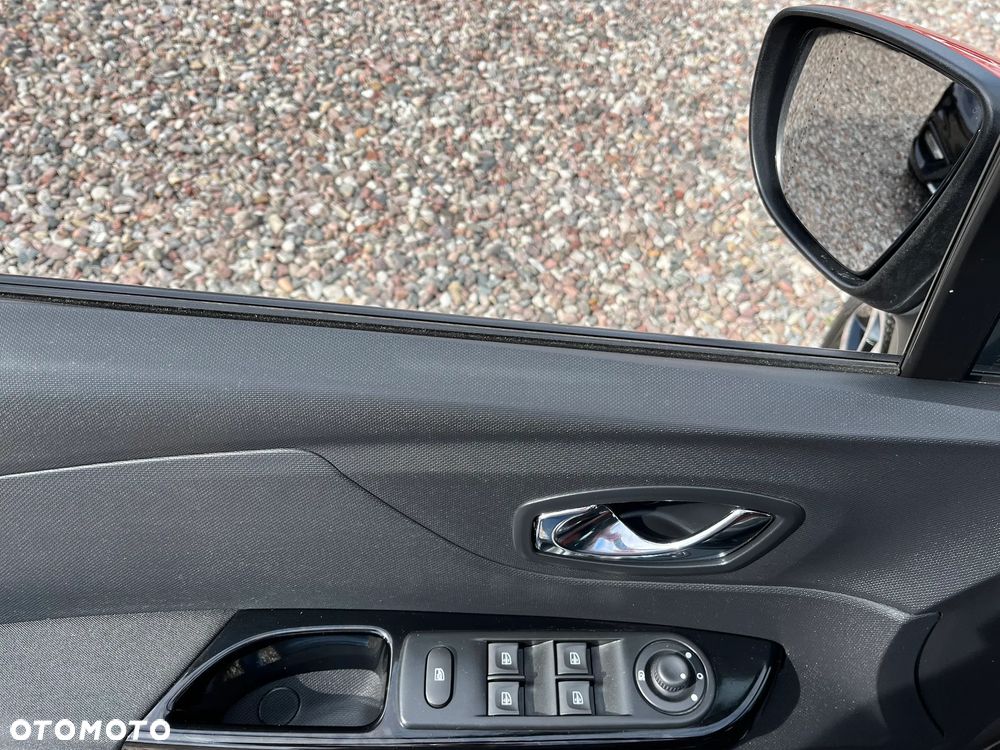 Renault Captur - 17