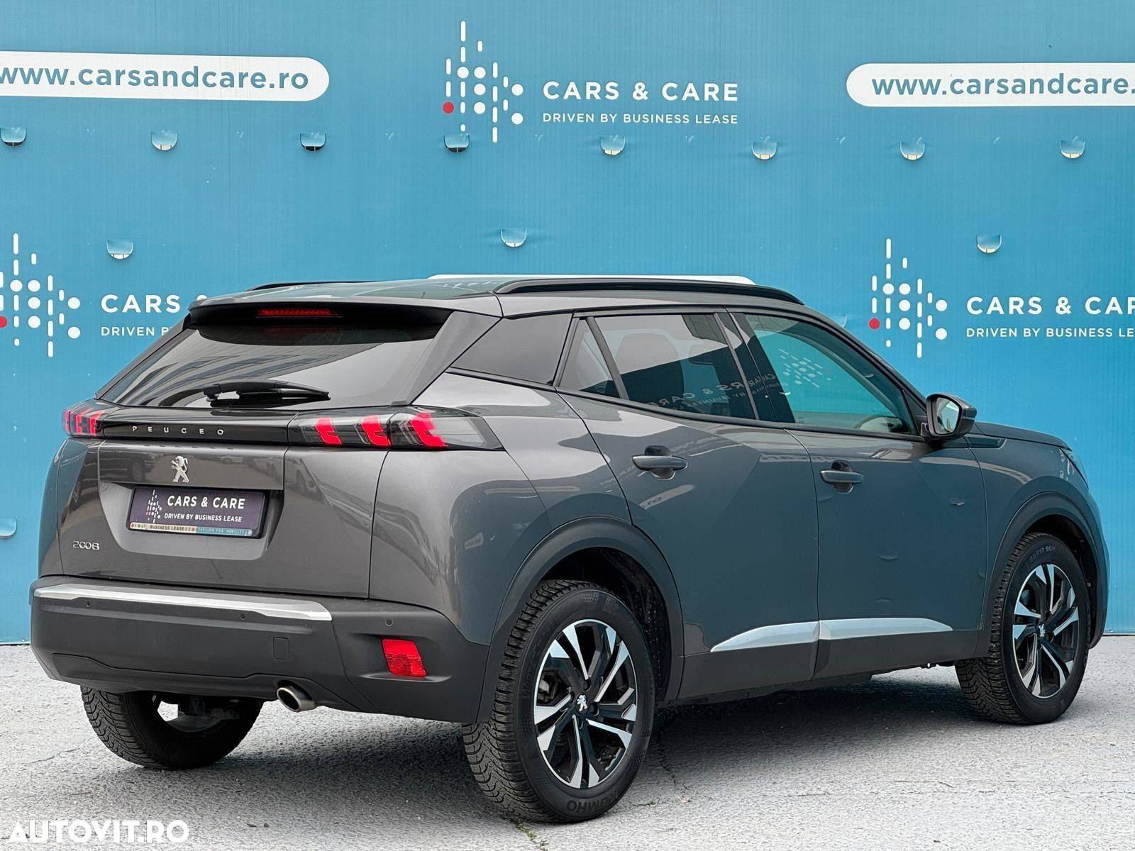 Peugeot 2008 - 4