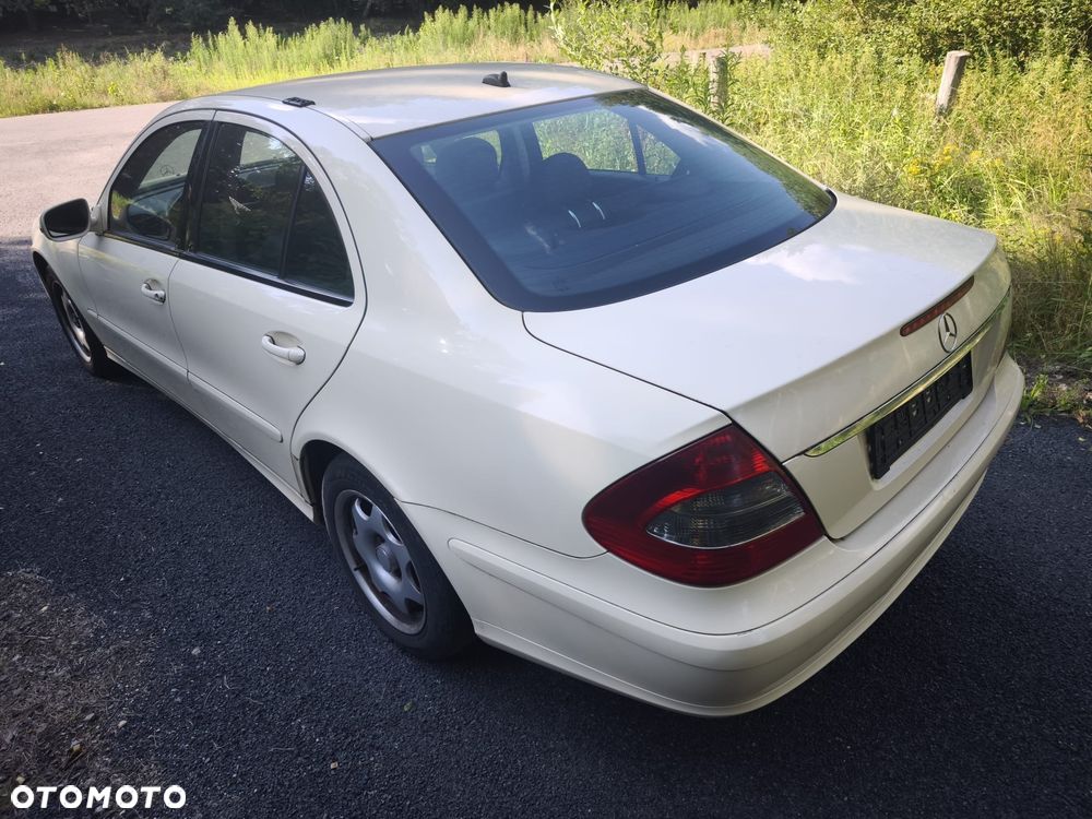 Mercedes-Benz Klasa E 200 CDI Automatik Classic - 8