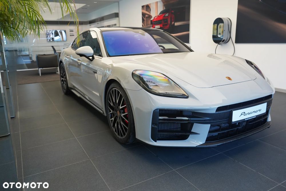 Porsche Panamera - 7