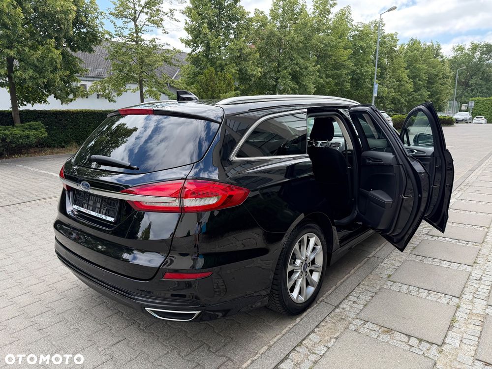Ford Mondeo - 16